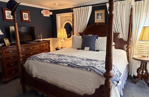 Williamsburg Bed & Breakfast | A Williamsburg White House Inn