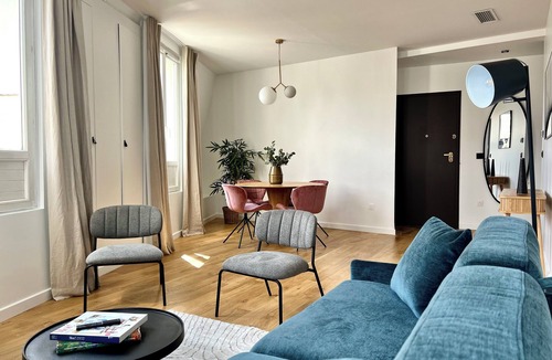 Strasbourg -Saint-Denis Apartment | A Wonderful 1-BR in Grands-Boulevards