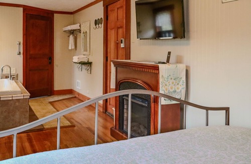 Logan Hotel | A Woodland Hideaway Worth Getting Lost In