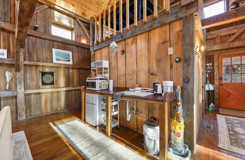 Monterey Other | A Writer`s Retreat at The Barn