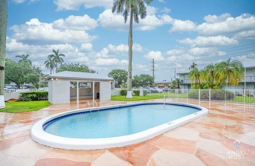 Oakland Park Apartment | A01906-OAP-OASIS24 in Oakland Park
