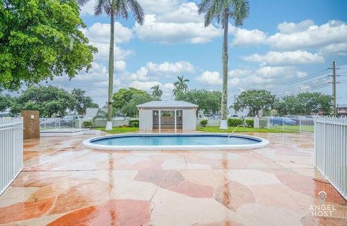 Oakland Park Apartment | A01906-OAP-OASIS24 in Oakland Park