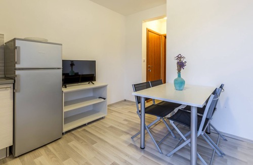 Podstrana Apartment | A1 - spacious apt with the sea view & use of pool