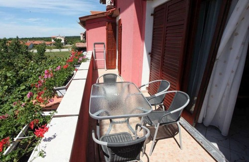 Vrvari Apartment | A4+2 - Two Bedroom Apartment, Sleeps 6