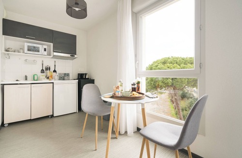 Les Cevennes Apartment | A401 - Le Soléa - Wifi - Proche tram