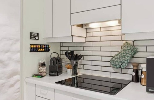 Center Apartment | AAA|Central|RiversidePenthouseW/Balcony&WaterView