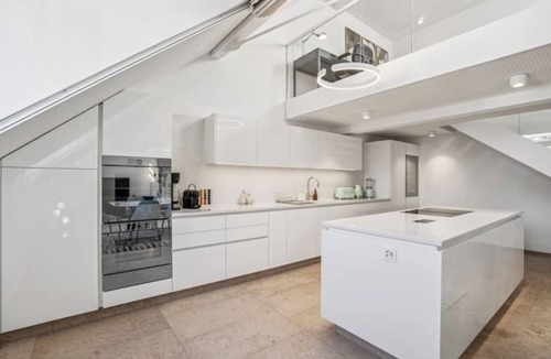Old Town Apartment | AAA | Twin Diamond Penthouse | Rooftop Terrace