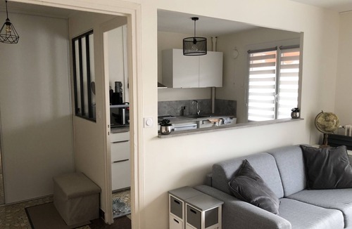 Vieux Vichy Apartment | Aaaaaaaaaaa