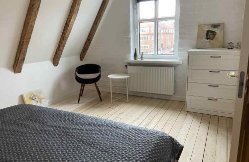 Aalborg Apartment | Aalborg Villa Apartments - '2' Second Floor - Close to Aalborg Center - Free Private Parking
