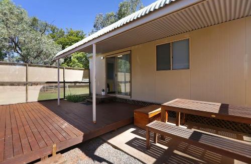 Lanskey Resort | AAOK Moondarra Caravan Park