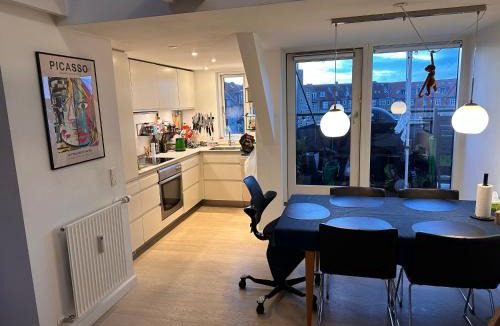 Aarhus C Apartment | Aarhus lejlighed med udsigt
