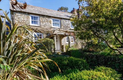 St Teath House | Aaron's Cottage