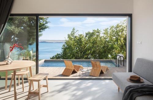 Jadranovo Villa | AB61 Tiny Design House for Two