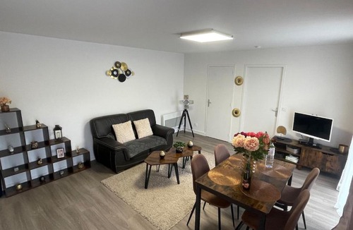 Caen City Centre Apartment | Abaca YourHostHelper