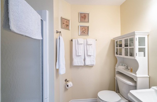 Historic Old Town Bed & Breakfast | Abacot Hall Bed & Breakfast