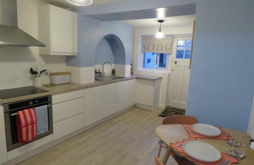 Welburn House | Abacus Cottage