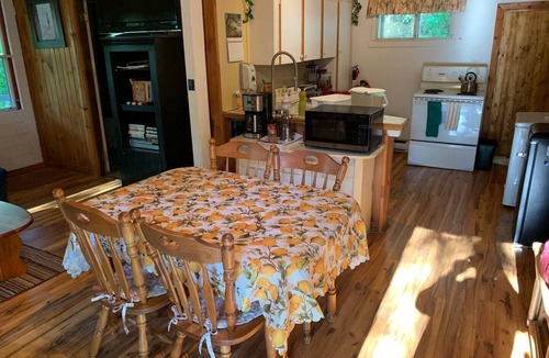 Saint-Faustin-Lac-Carre Cabin | Abanico Cabin at Mont-Blanc - long stays