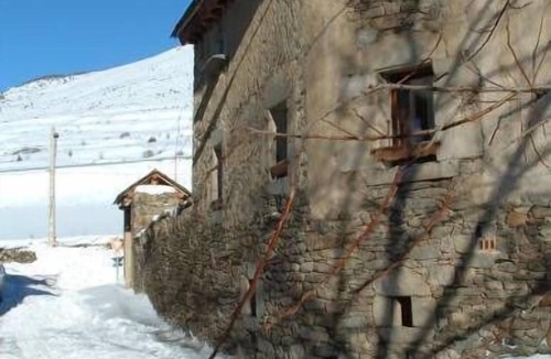 Targassonne Cottage | Abaynat: self catering 10 people near Font Romeu