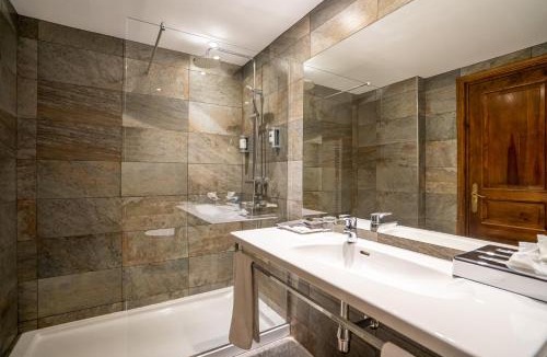 Sispony Hotel | Abba Xalet Suites Hotel