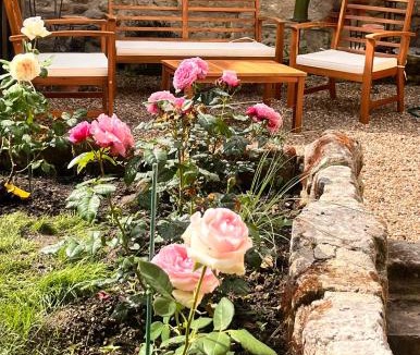 Fontevraud-l'Abbaye House | Abbaye Cottage - Maison entière - jardin - jacuzzi