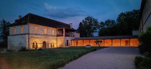 Saint-Didier-la-Foret Bed & Breakfast | Abbaye Saint Gilbert
