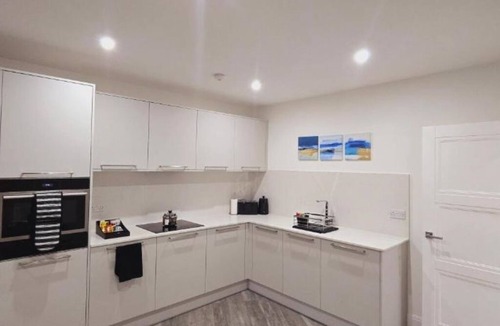 Reading City Centre Apartment | Abbey Corner by Nivaas 2n