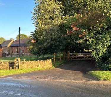 Grendon Bed & Breakfast | Abbey Farm Bed And Breakfast