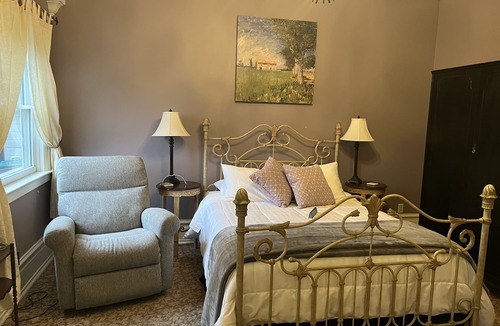 Winters Hotel | Abbey House Inn