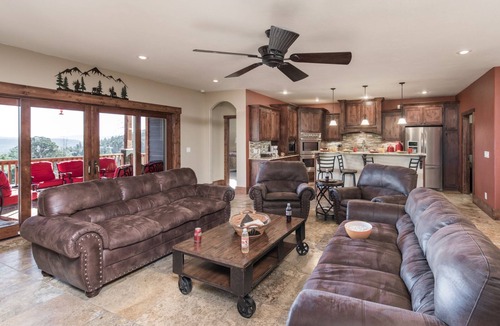 Ruidoso Cabin | Abbey Lodge | Perfect for Large Groups, Hot Tub