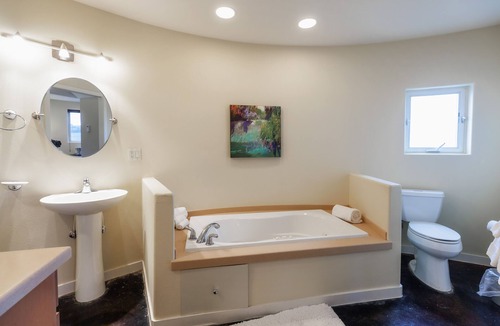 Carlton Bed & Breakfast | Abbey Road Farm