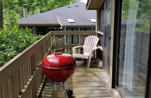 Fontana Condo | Abbey Springs 2 BR/1.5 Bath Condo - Sleeps 6