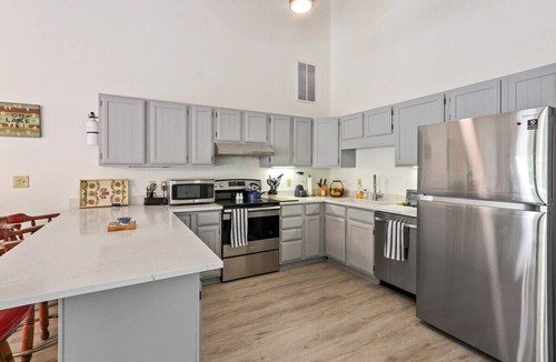 Fontana Condo | Abbey Springs Escape Condo |Pet Friendly |Wrap-Around Deck |Secluded |Golf Cart Included* | Pool
