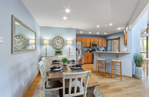 Fontana Condo | Abbey Springs Golf View Condo with Golf Cart Pools Private Beach