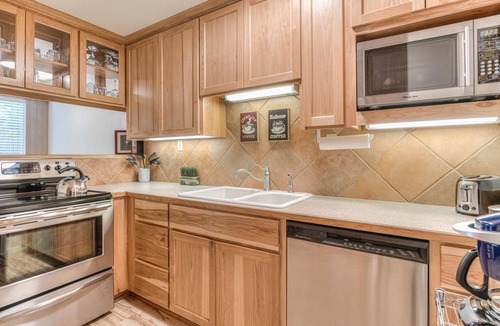 Sunriver Condo | Abbot House Condo 8