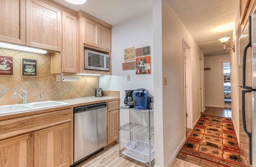 Sunriver Condo | Abbot House Condo 8