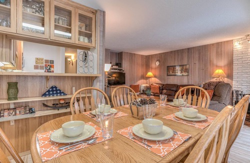 Sunriver Condo | Abbot House Condo 8