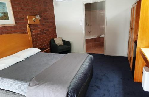 Belmont Hotel | Abbotswood Motor Inn