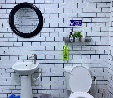 Kampung Nail House | Abe cottage