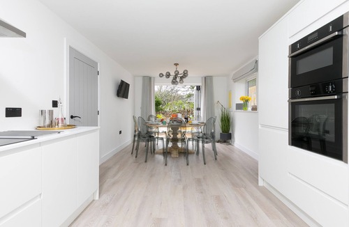 Lelant Cottage | Abelia