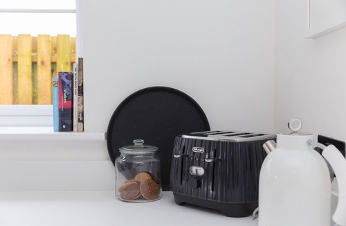 Lelant Cottage | Abelia