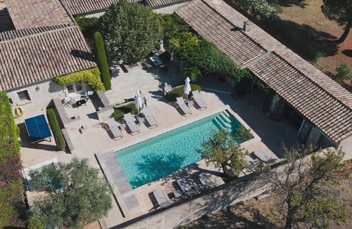Eygalieres House | Aber Naste by Interhome