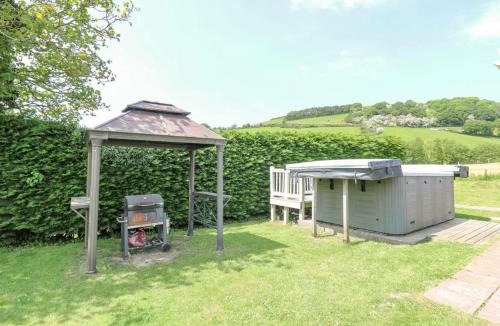 Llandre House | Aberceiro Bungalow