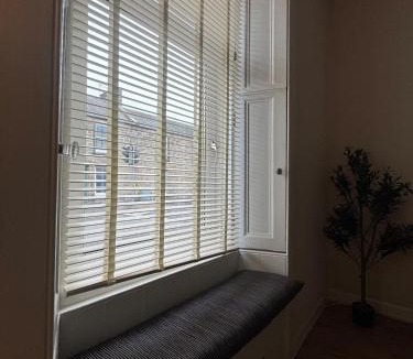 Aberdour Apartment | Aberdour Cosy Coastal Flat