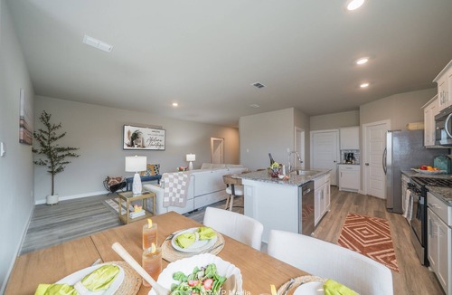 Abilene House | Abilene Heritage - Contemporary Elegance Downtown