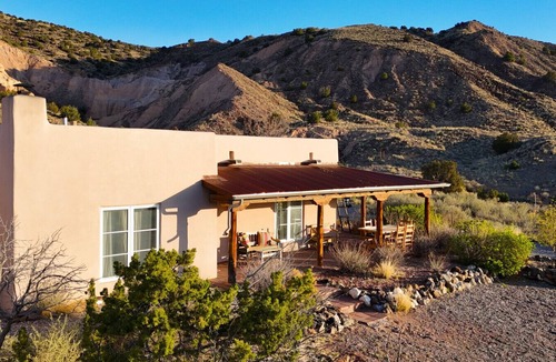 El Rito House | Abiquiu Adobe in Georgia O`Keeffe Country