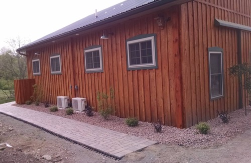 Oneonta Apartment | Abner's Pondside Retreat "B"