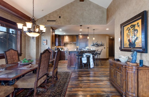 Empire Pass Condo | Abode at Arrowleaf | Easy Living Empire Pass Retreat for All Seasons + Shuttle Service