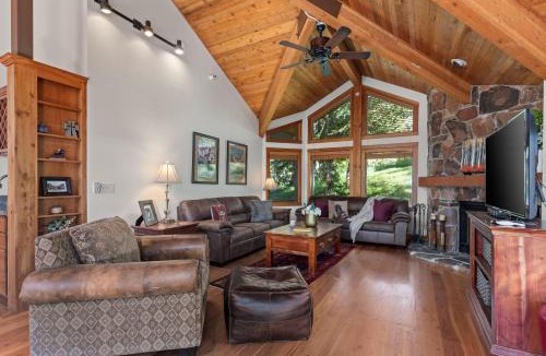 Deer Valley House | Abode at Crescent Cabin