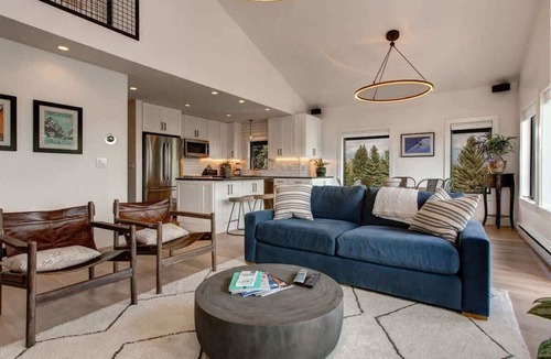 Teton Village Condo | Abode at Rendezvous, private entrance, large deck