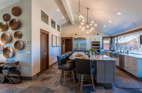Jackson House | Abode at Sage Springs, Teton views, guest house